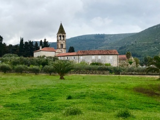 Vis town monastery